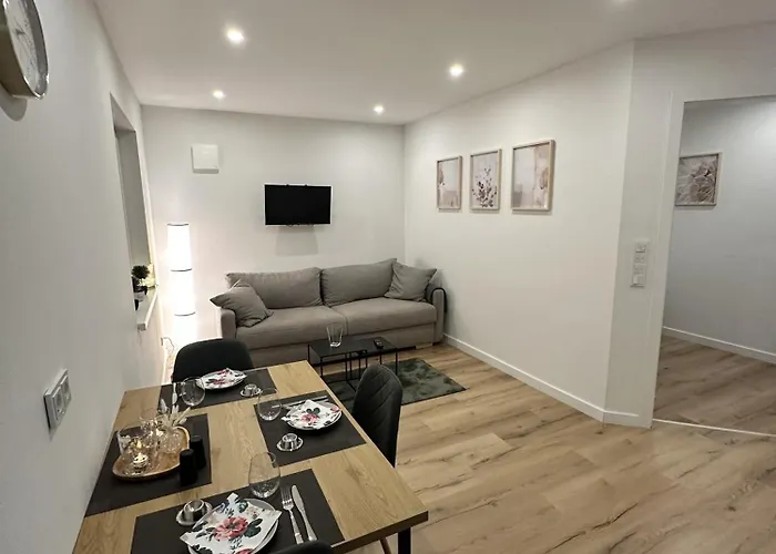 Apartment Am Tillysee In *
